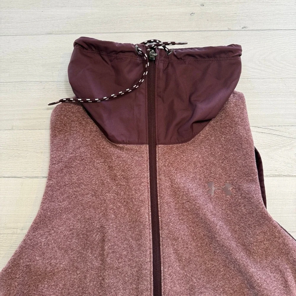 Under armour Cold Gear Women's Full Zip Maroon Athletic Vest‎ Size small